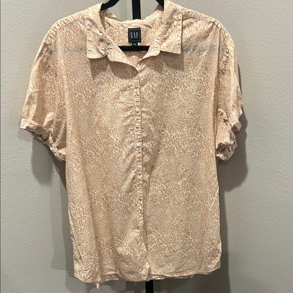 GAP Light Tan Patterned Shirt - Picture 1 of 3